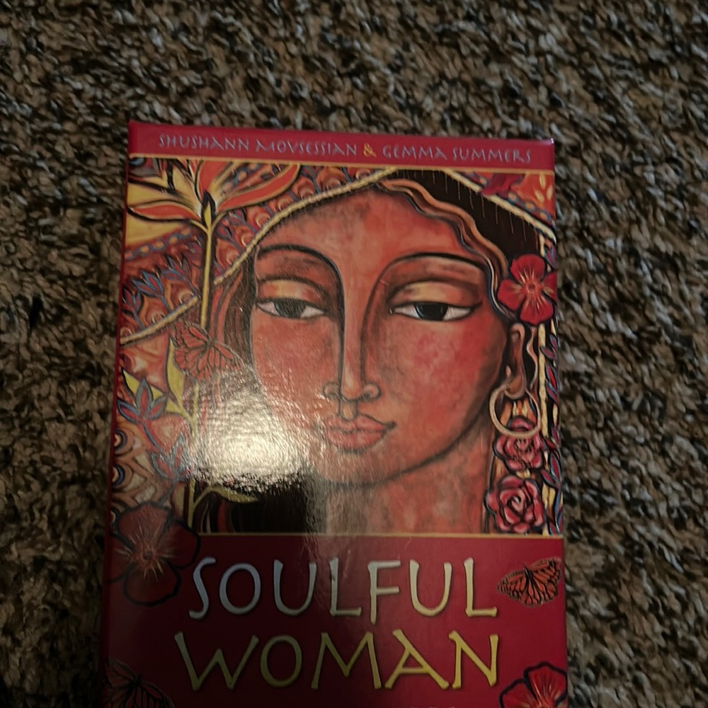 soulful woman oracle/tarot cards